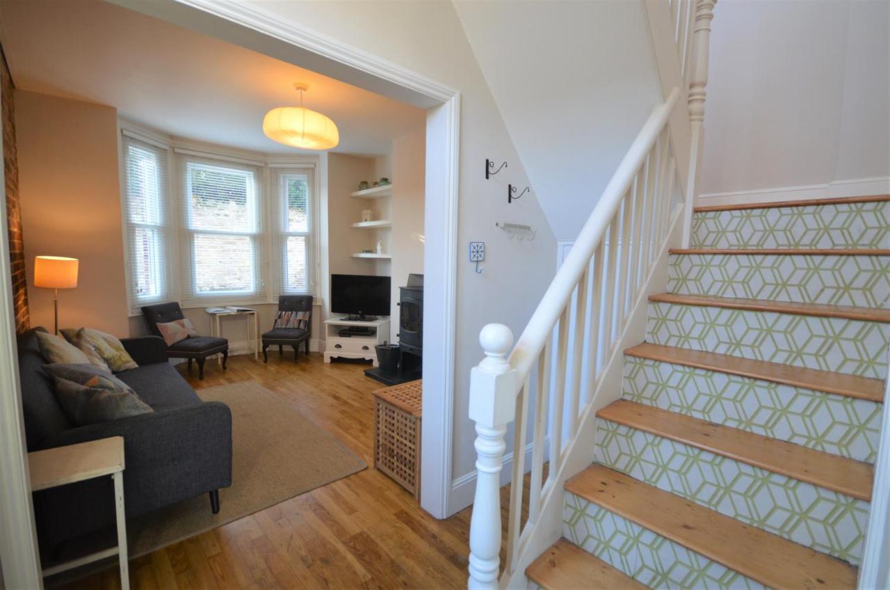 20 Bellevue Road Villa ไรด์ ภายนอก รูปภาพ